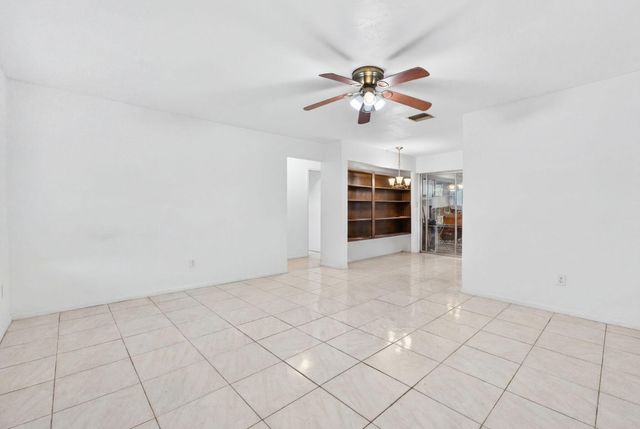 4955 NW 47th Terrace, Tamarac, FL 33319