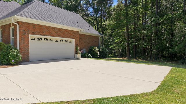 3806 Green Cove Lane, Rocky Mount, NC 27804