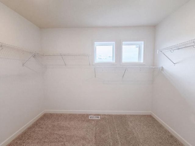 843 Londonderry Lane NW, Rochester, MN 55901