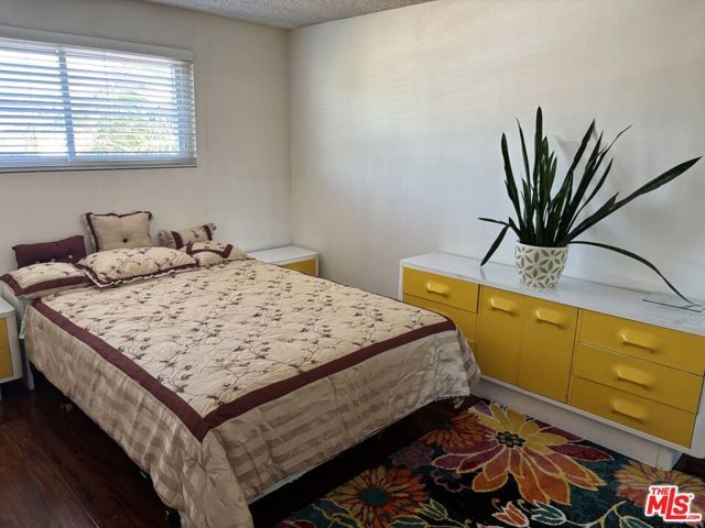 12520 Sanford Street, Los Angeles, CA 90066