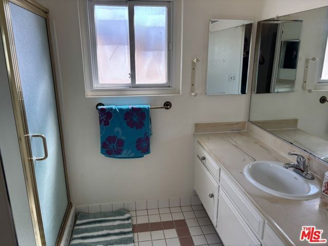 12520 Sanford Street, Los Angeles, CA 90066