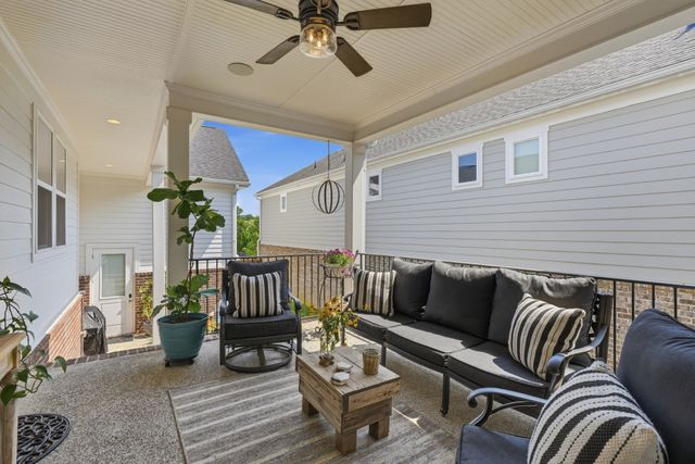 208 Moray Ct, Franklin, TN 37064