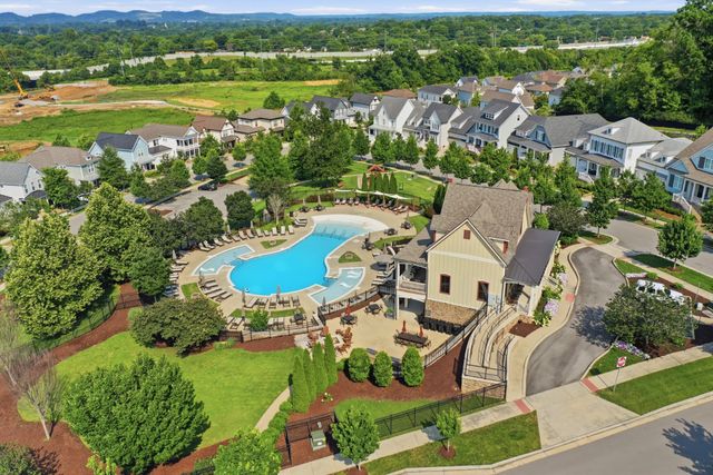 208 Moray Ct, Franklin, TN 37064