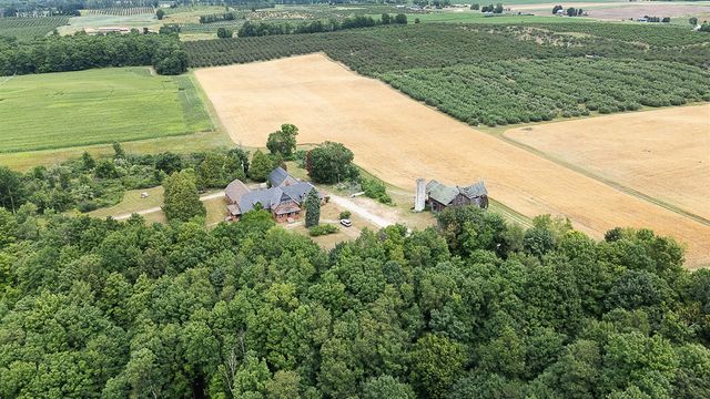 3604 W Lever Road, Hart, MI 49420