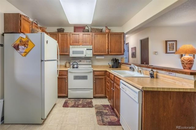 130 Tall Pine Circle 7C, Grand Lake, CO 80447