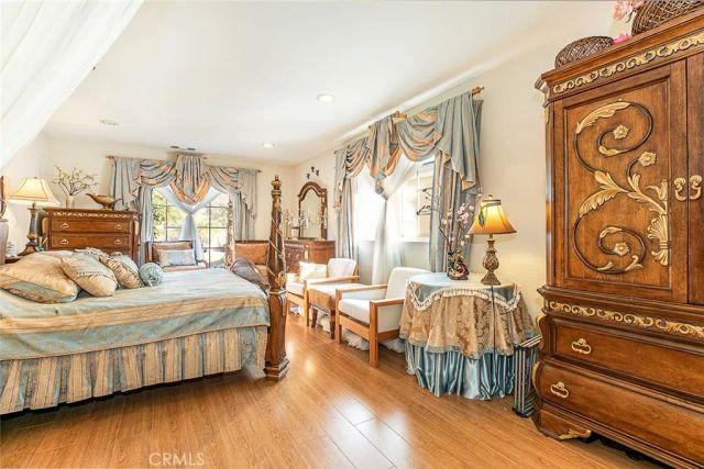 11020 Scoville Avenue, Sunland, CA 91040