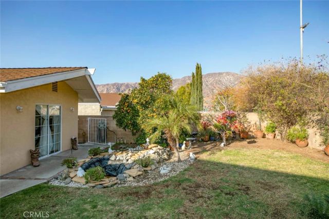 11020 Scoville Avenue, Sunland, CA 91040