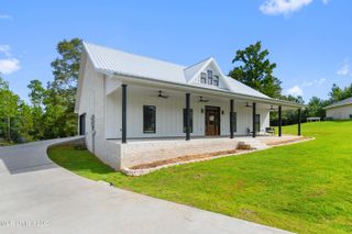 61 W Harmony Drive, Carriere, MS 39426