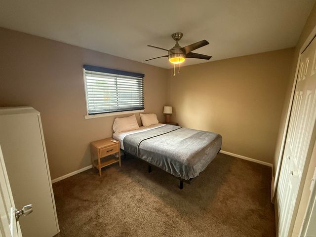 30850 Barrington Street, Westland, MI 48186