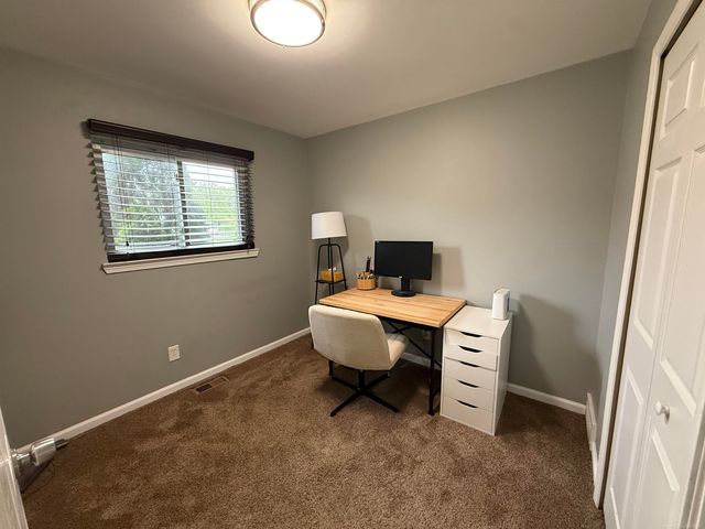 30850 Barrington Street, Westland, MI 48186