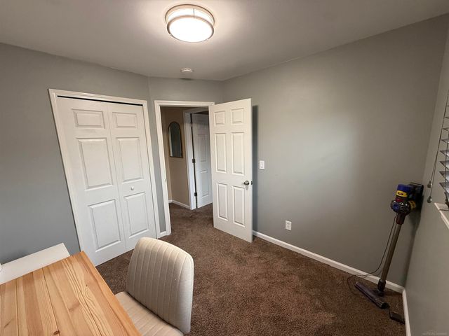 30850 Barrington Street, Westland, MI 48186
