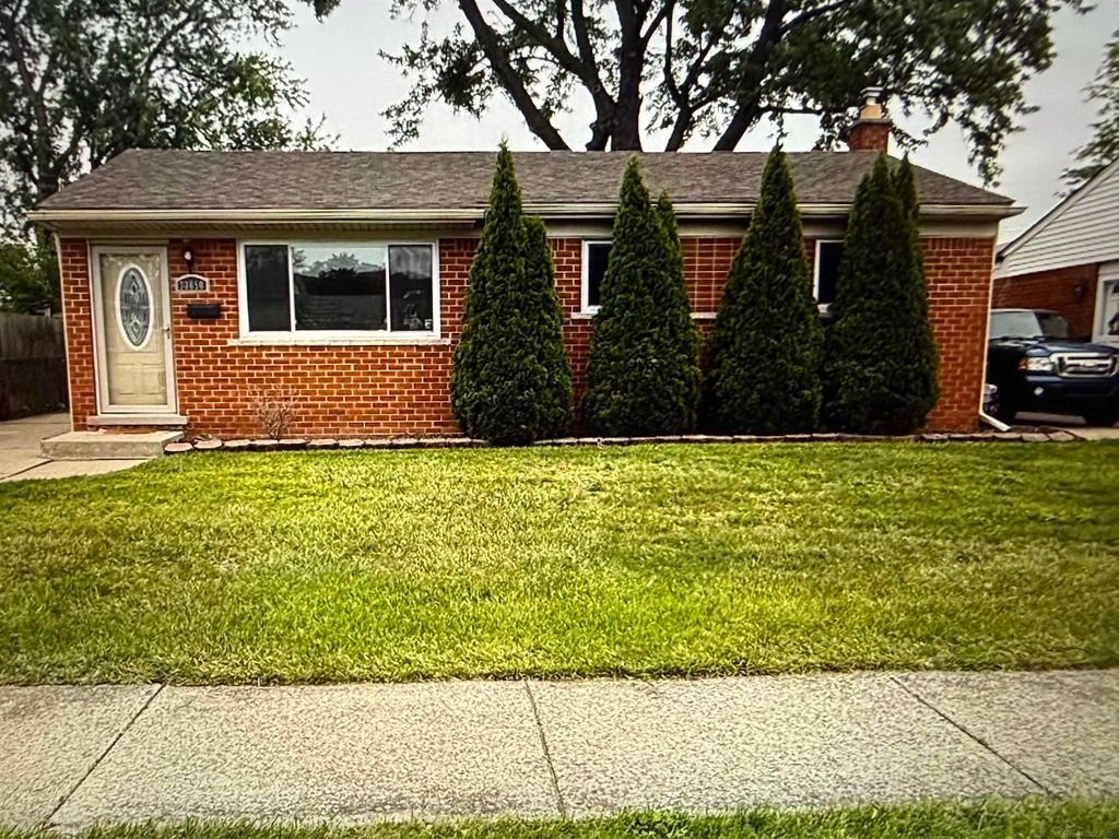 30850 Barrington Street, Westland, MI 48186