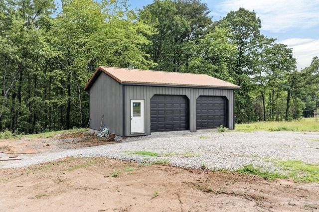 831 I B Maynard Street, Spencer, TN 38585