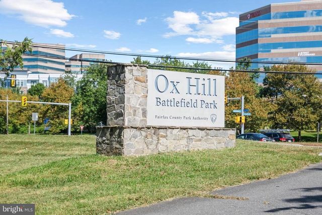 12276 FORT BUFFALO CIR #501, Fairfax, VA 22033
