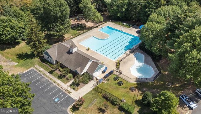 12276 FORT BUFFALO CIR #501, Fairfax, VA 22033