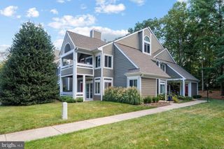 12276 FORT BUFFALO CIR #501, Fairfax, VA 22033