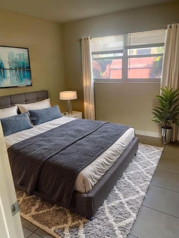 1309 NE 16th Ter 4, Fort Lauderdale, FL 33304