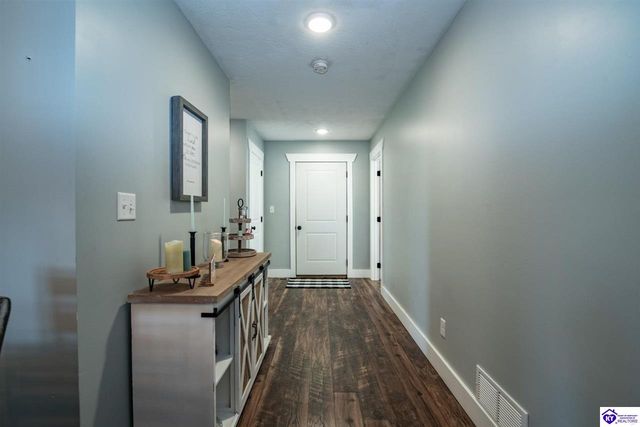 2974 Bacon Creek Road, Elizabethtown, KY 42701