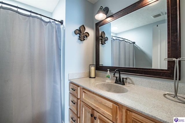 2974 Bacon Creek Road, Elizabethtown, KY 42701