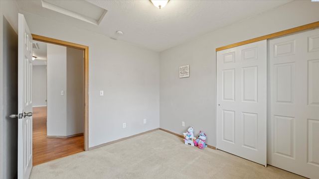 1580 Foxglove Ave, Richland, WA 99352