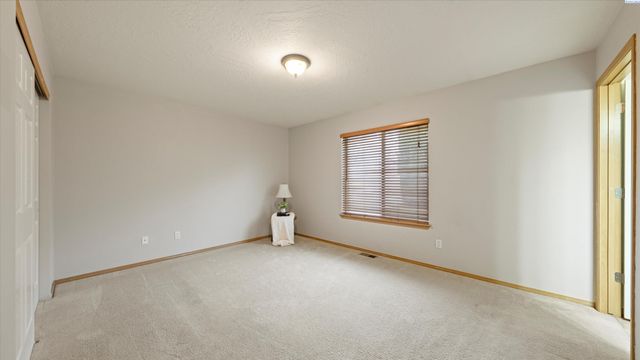 1580 Foxglove Ave, Richland, WA 99352