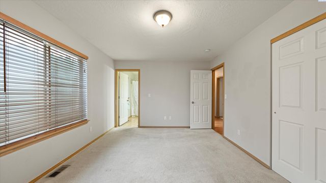 1580 Foxglove Ave, Richland, WA 99352