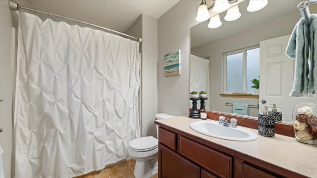 1580 Foxglove Ave, Richland, WA 99352