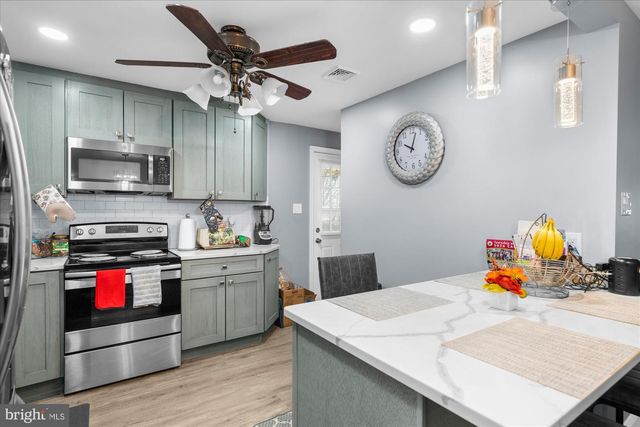 2665 FOX AVE, Abington, PA 19001