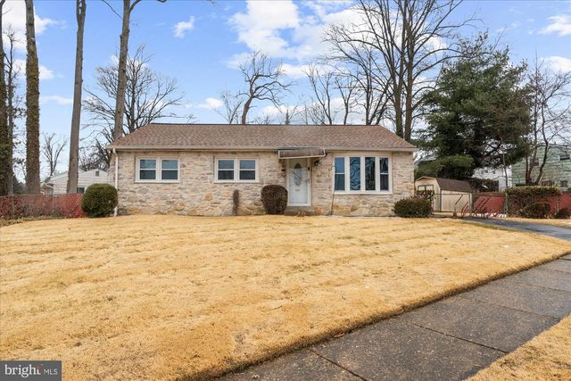 2665 FOX AVE, Abington, PA 19001