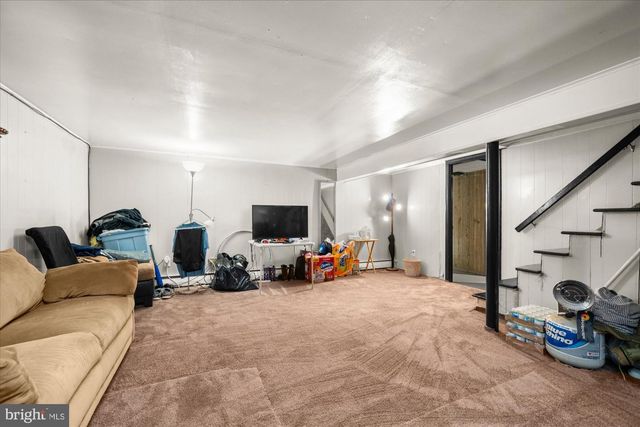 2665 FOX AVE, Abington, PA 19001