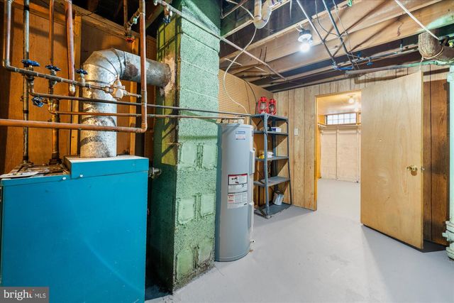 2665 FOX AVE, Abington, PA 19001