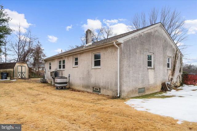 2665 FOX AVE, Abington, PA 19001