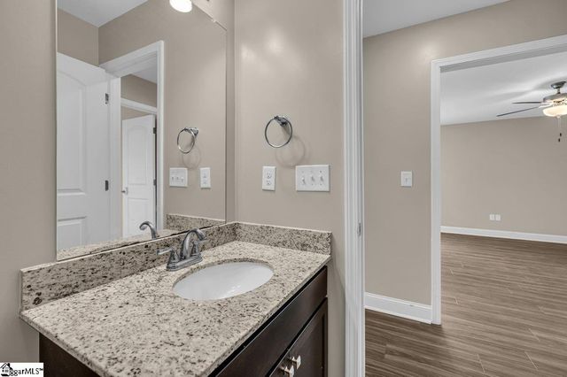 549 N Forest Street, Spartanburg, SC 29303