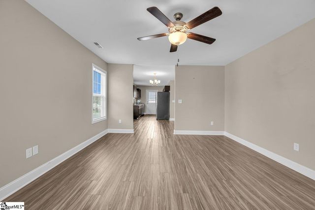 549 N Forest Street, Spartanburg, SC 29303