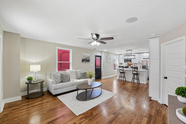 209 E 8th Street, Newport, KY 41071