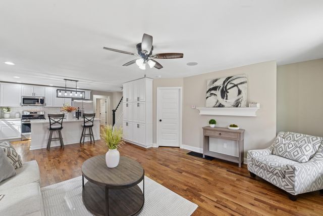 209 E 8th Street, Newport, KY 41071