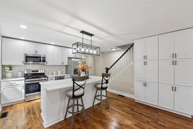 209 E 8th Street, Newport, KY 41071