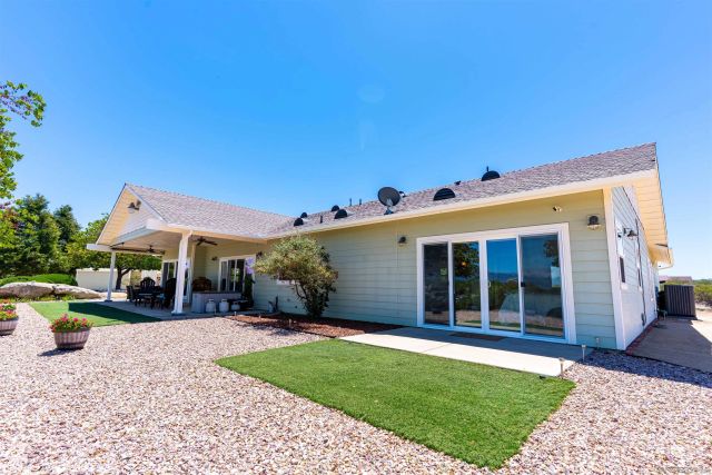 43700 Sunshine Circle, Aguanga, CA 92536