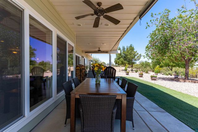 43700 Sunshine Circle, Aguanga, CA 92536