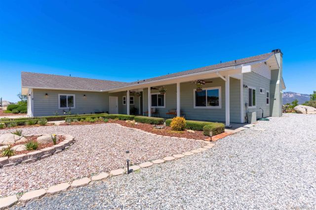 43700 Sunshine Circle, Aguanga, CA 92536