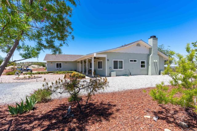 43700 Sunshine Circle, Aguanga, CA 92536