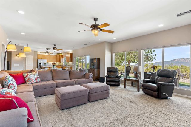 43700 Sunshine Circle, Aguanga, CA 92536