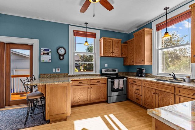 306 W WISCONSIN AVENUE, Kaukauna, WI 54130