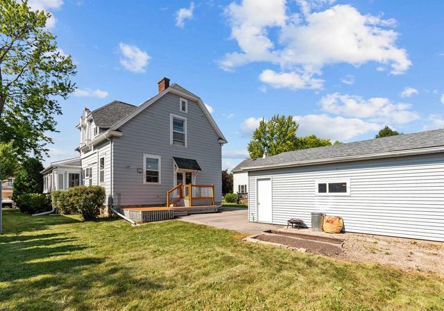 306 W WISCONSIN AVENUE, Kaukauna, WI 54130
