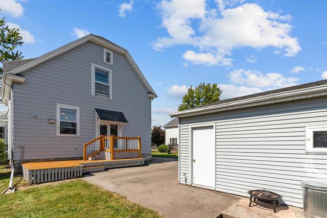 306 W WISCONSIN AVENUE, Kaukauna, WI 54130