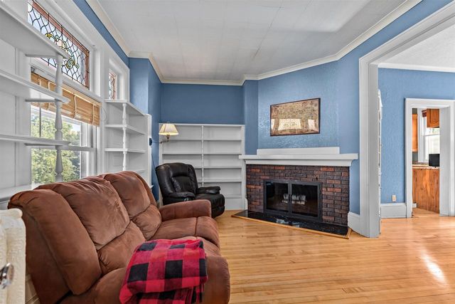 306 W WISCONSIN AVENUE, Kaukauna, WI 54130