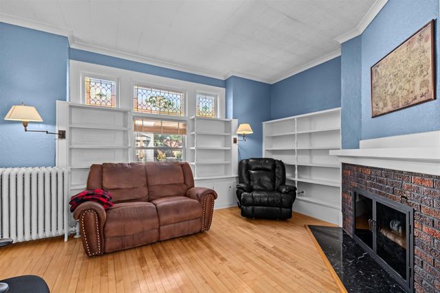 306 W WISCONSIN AVENUE, Kaukauna, WI 54130