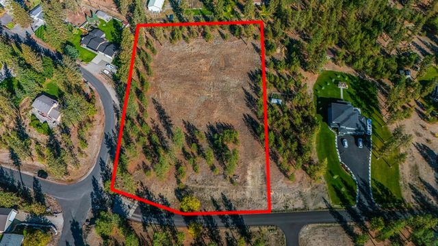 12321 Quail Run Way, Nine Mile Falls, WA 99026