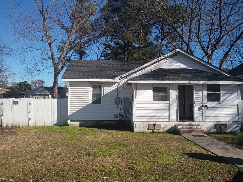 310 Fuller ST, Suffolk, VA 23434