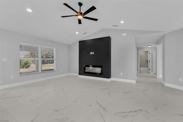 2247 HAMBURG LANE, Punta Gorda, FL 33983